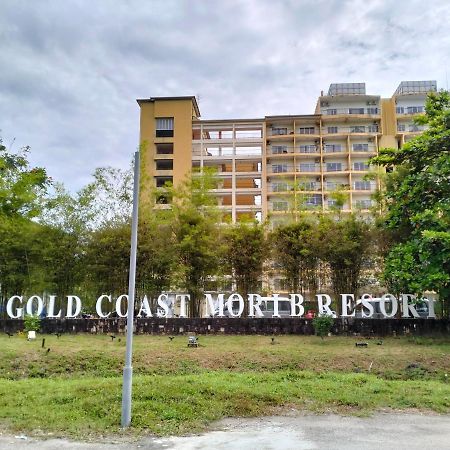 Izz Room Studio Gold Coast Morib Resort Banting  Exteriör bild