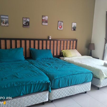 Izz Room Studio Gold Coast Morib Resort Banting  Exteriör bild